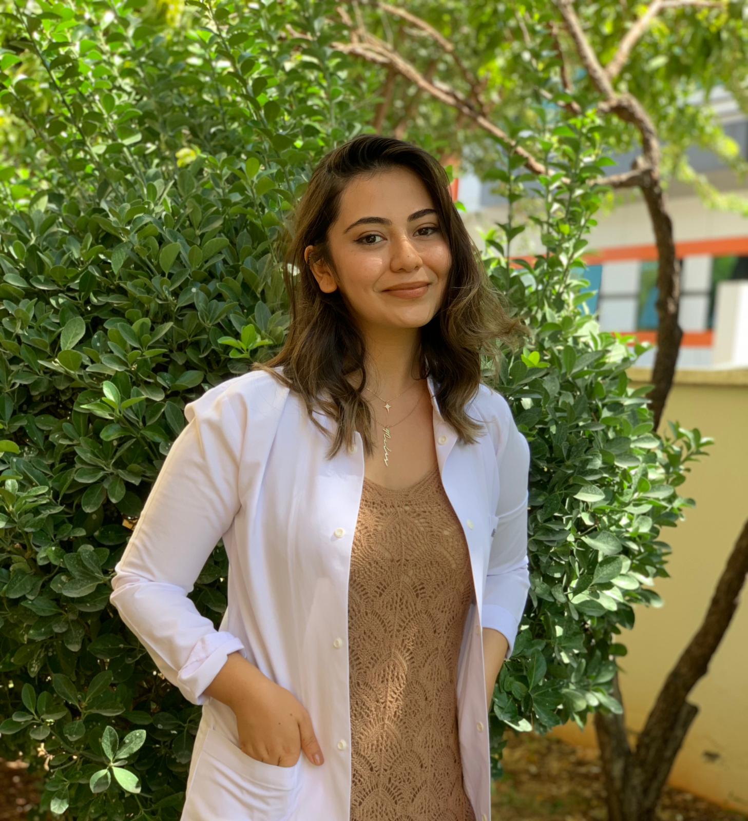 MELİS GAZİ KÖMÜRCÜOĞLU 